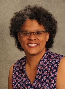 Kim Pierce Headshot